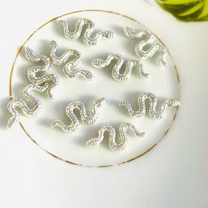 Elegant Silver tone 9 piece Snake Charms